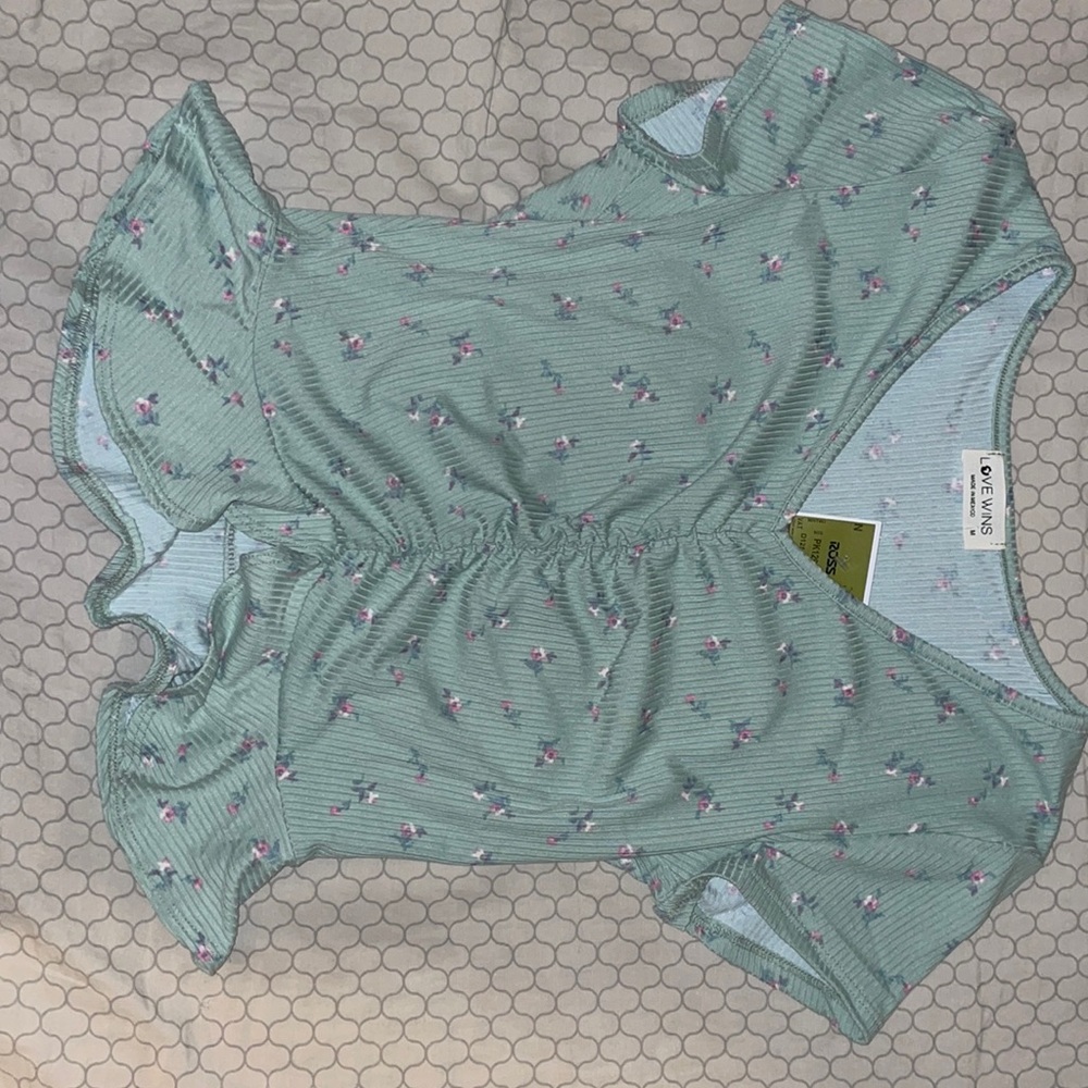 NWT Love Wins Medium Green Floral Tee